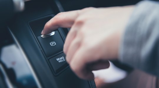 Freno a mano elettrico