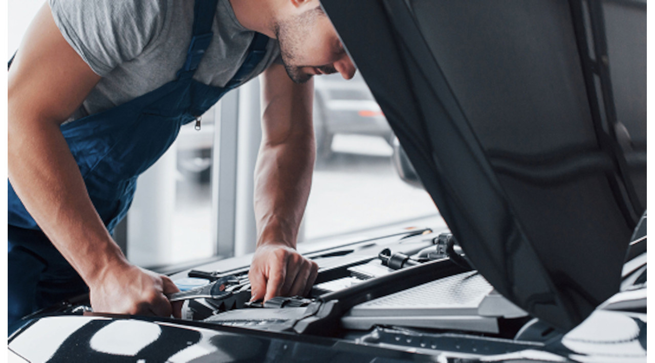 Starthilfe für ein Auto: Vollständige Anleitung